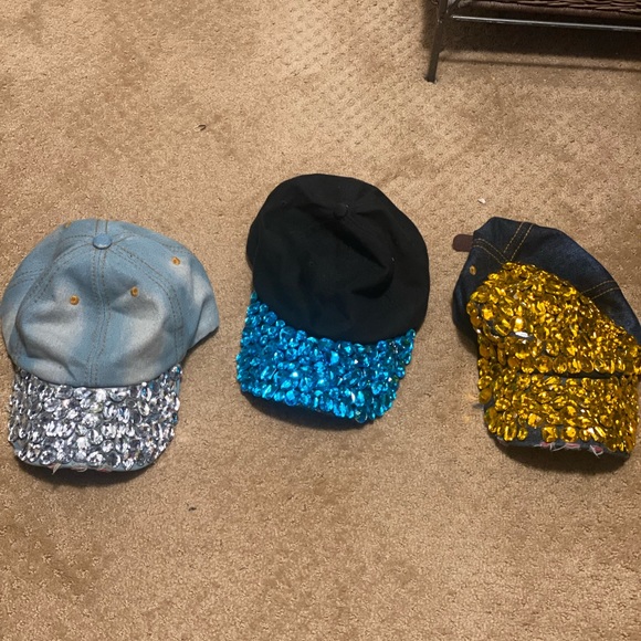 Bling bling ball caps on size fit all - Picture 1 of 5